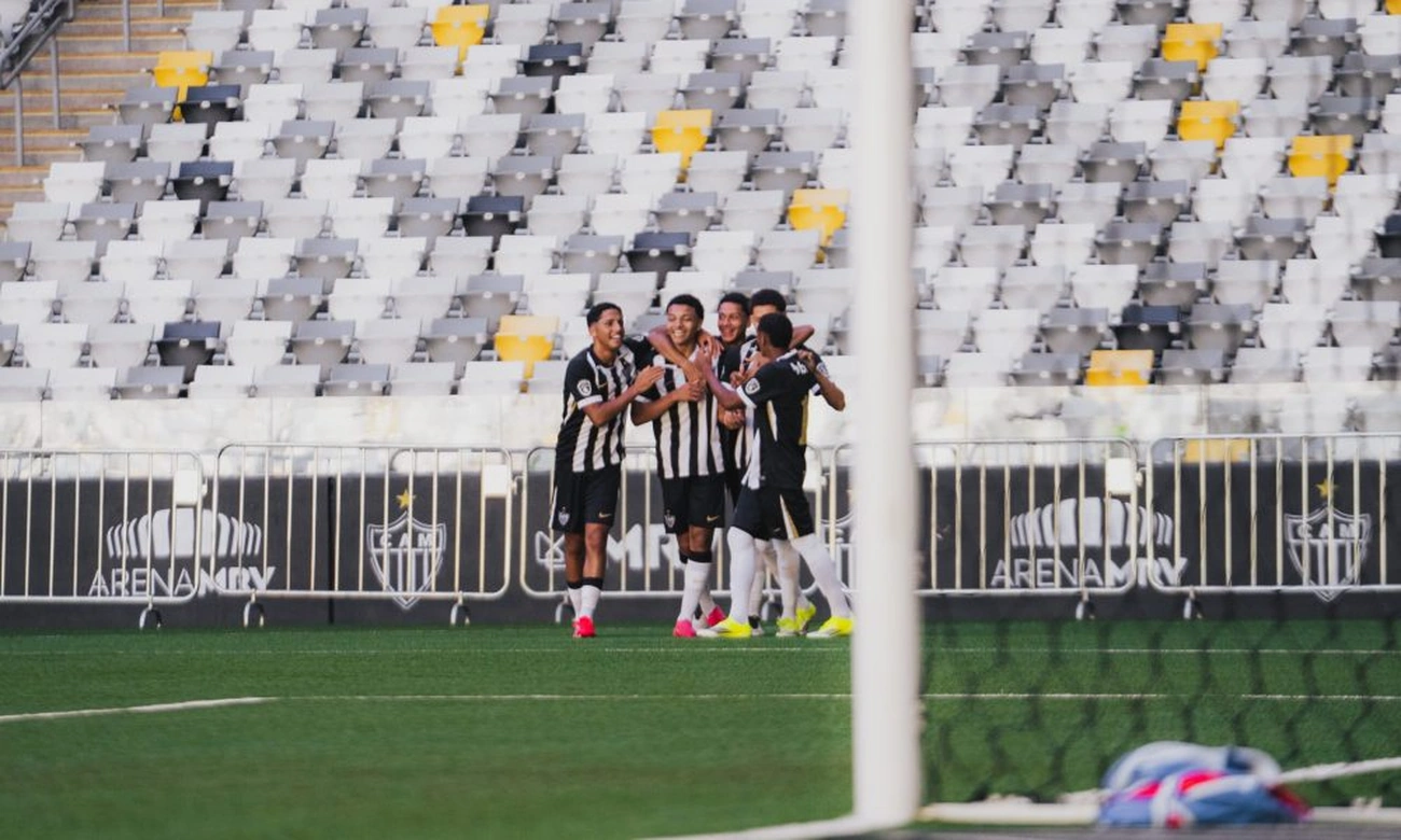 Barcelona quer Gabriel Veneno do Atlético-MG por R$ 100 milhões hoje