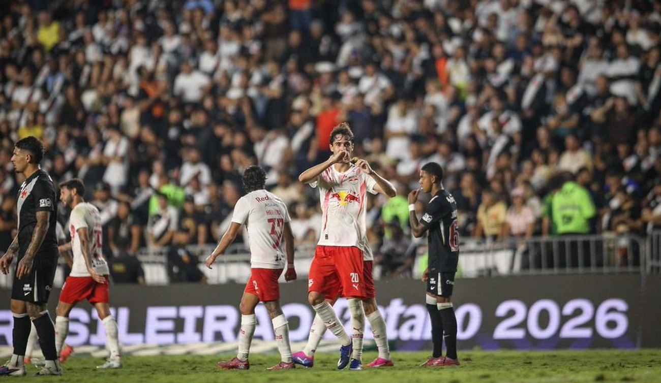 Bragantino conquista vitória esmagadora sobre o Vasco e fecha em um ponto dos líderes do Brasileirão