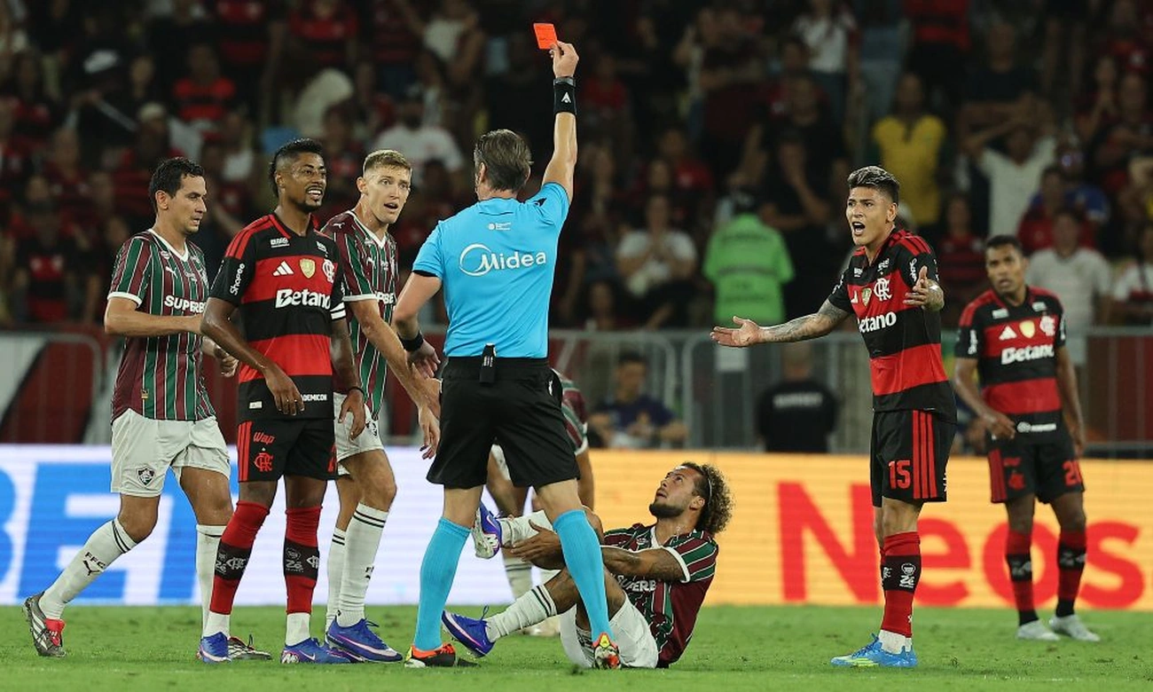 Flamengo já tem 9 expulsões em 2026 agora supera 2025