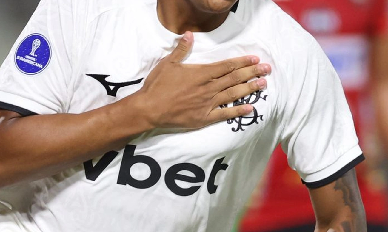 Kauan Toledo fala sobre vitória do Botafogo e título da Sul-Americana hoje