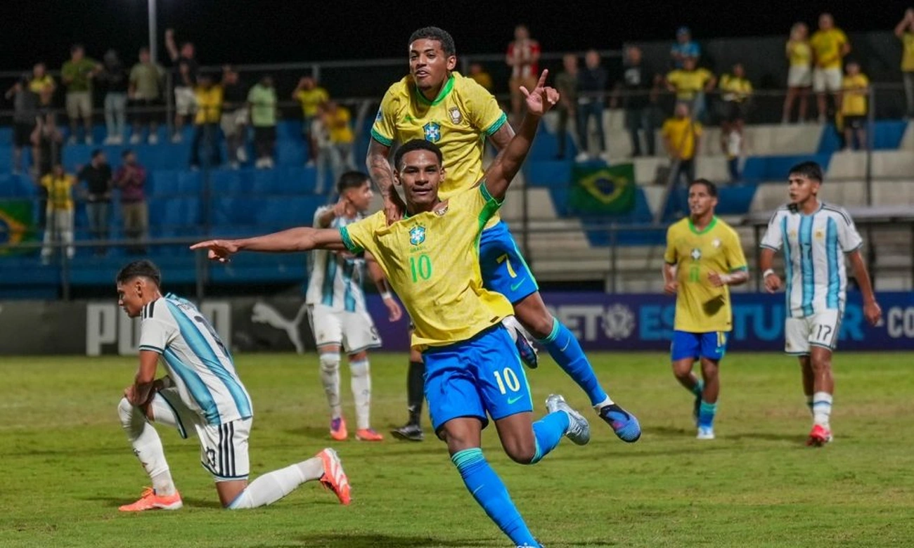Jogador da Seleção Brasileira é punido por 4 meses por gesto racista em campo hoje