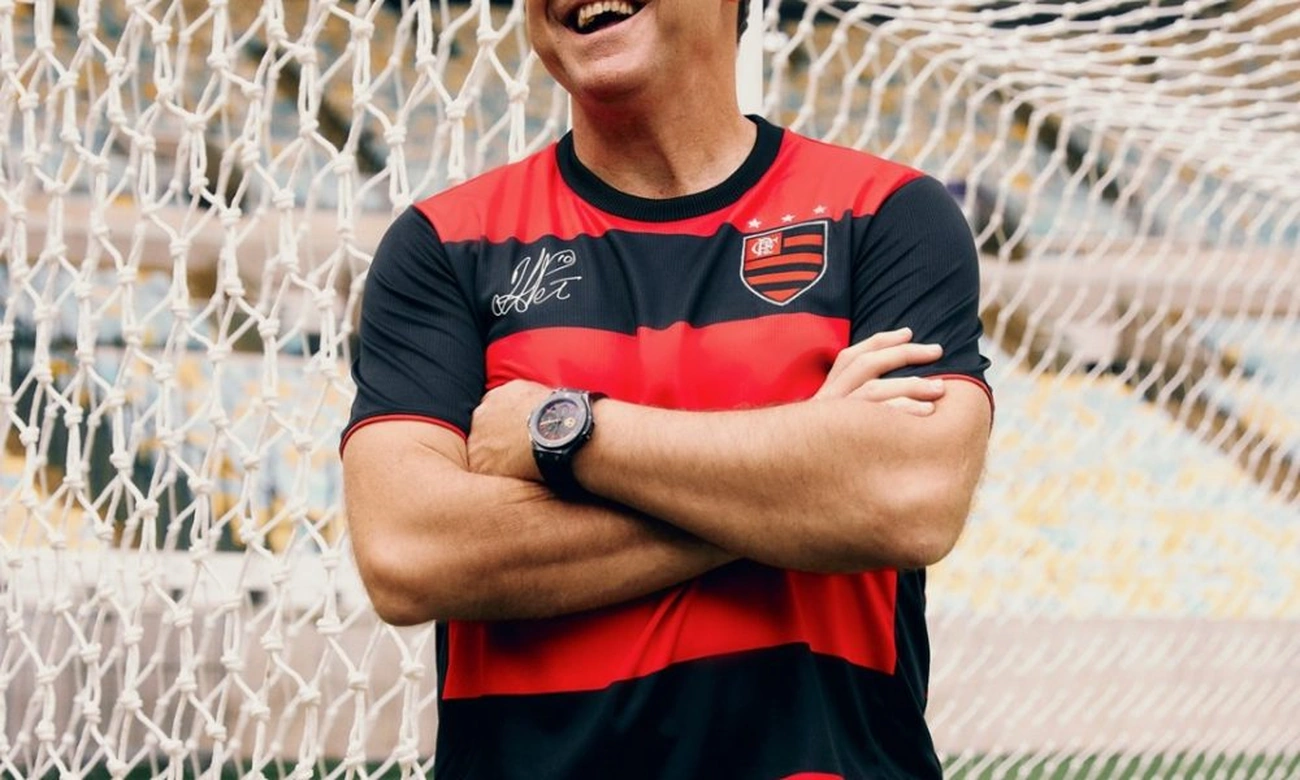 Petković relembra gol histórico e elogia Arrascaeta no Flamengo hoje