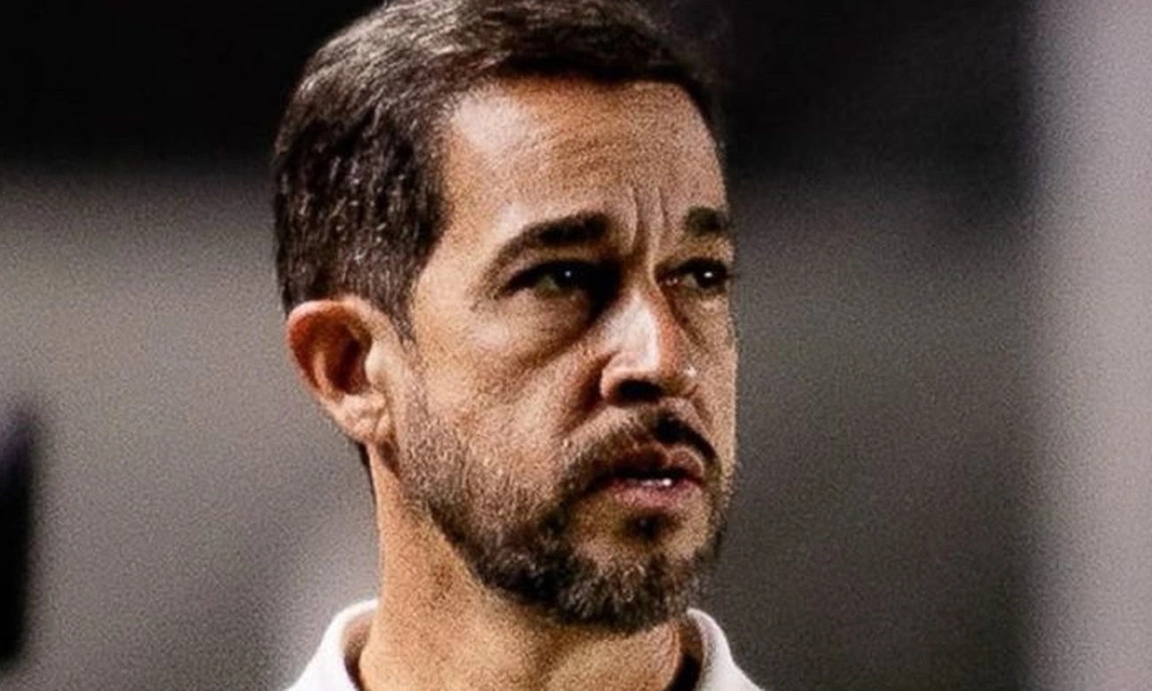 Ricardo Guedes deixa Vingadoras após acesso à Série A1