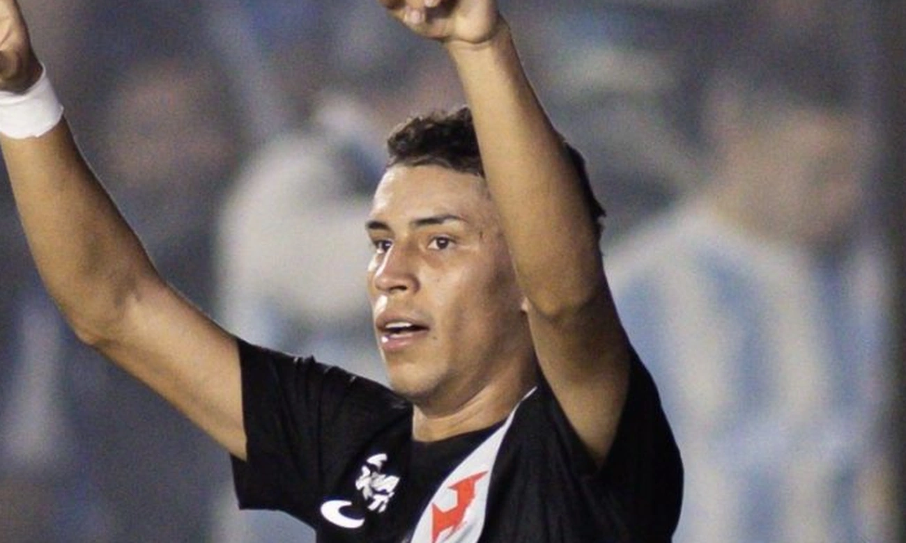 Vasco goleia Barracas Central e avança nos playoffs da Sul-Americana hoje